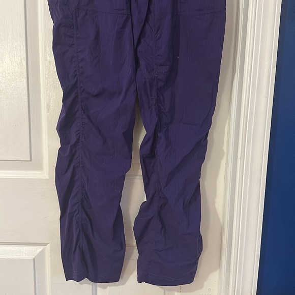 Women’s Lululemon Comfort Dance Studio Mid Rise Jogger Size 4 - Picture 3 of 11